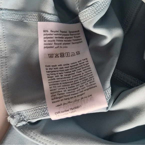 Girlfriend Collective Compressive Pocket blue Legging - Picture 9 of 9